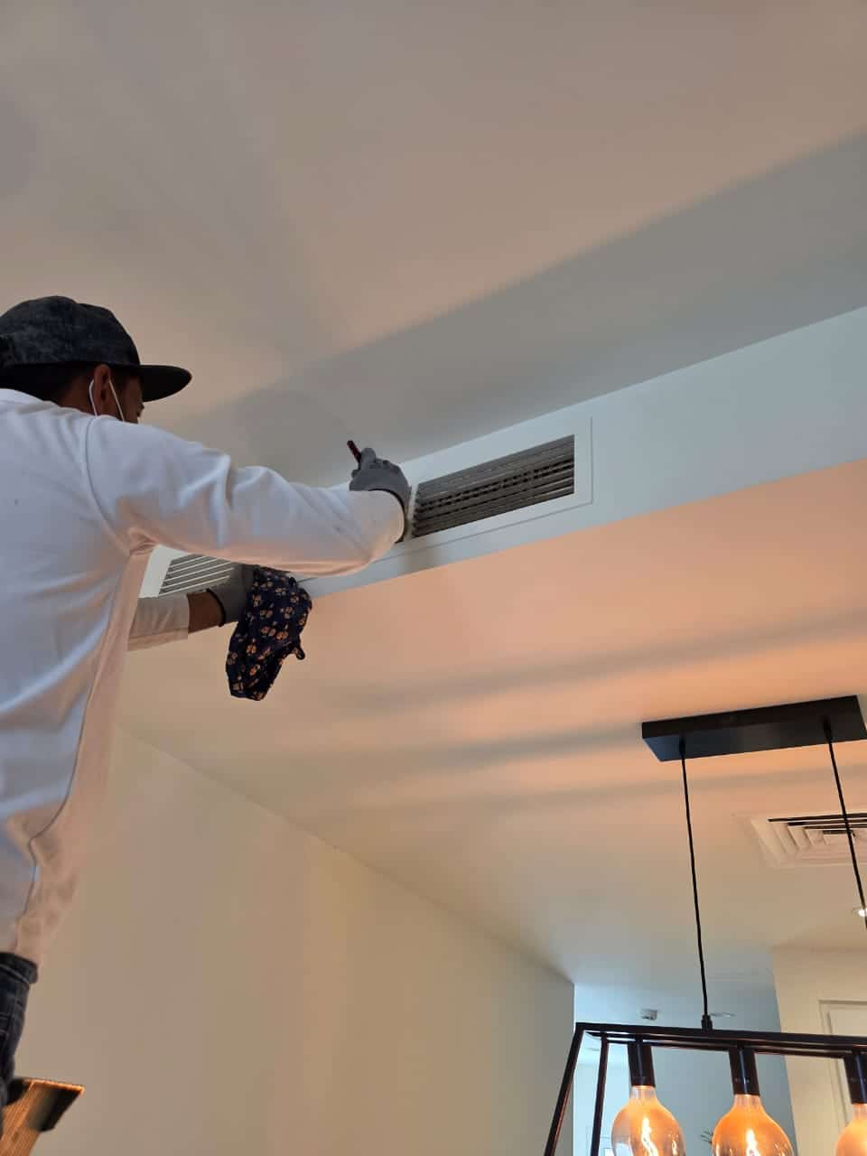 Electrical safety check on leaking AC lift pump